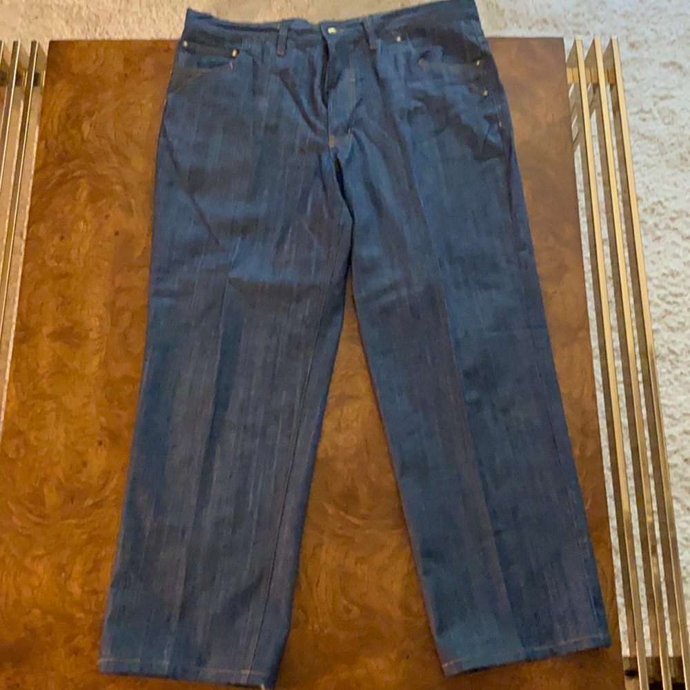 Men’s size 46R Jean jacket and pants.